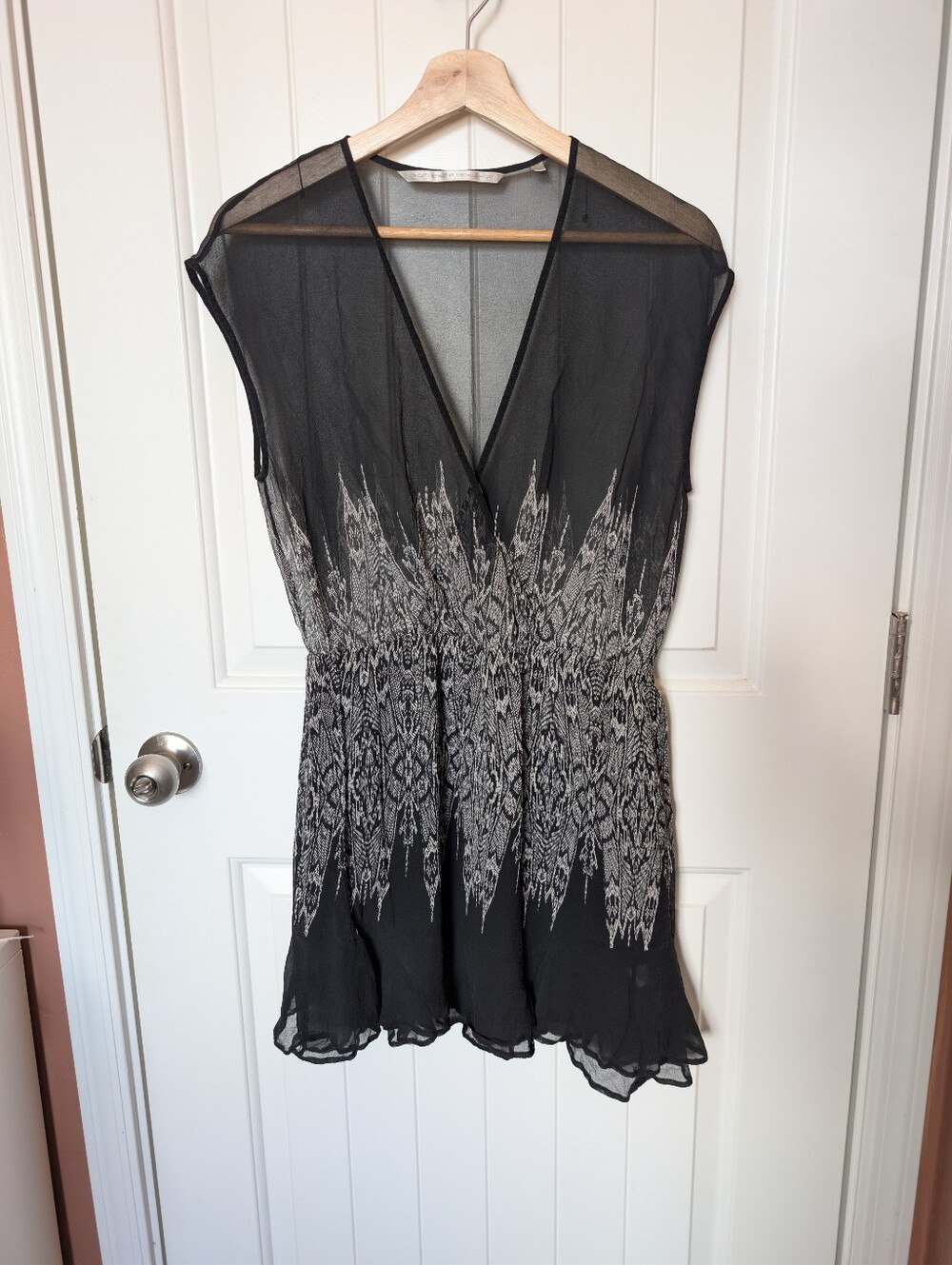 Twelfth Street by Cynthia Vincent Sheer Silk Mini Pullover Dress Medium Blk/Wht